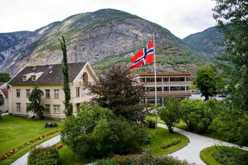 www.lindstromhotel.no