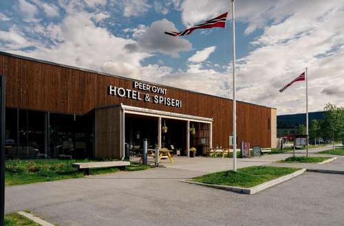 www.peergynthotel.no