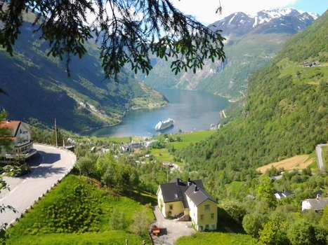 www.lunheim-geiranger.no