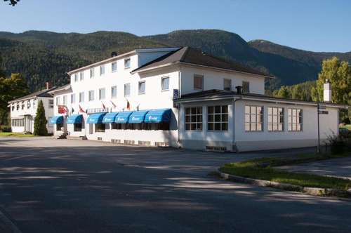 www.hotellnesbyen.no