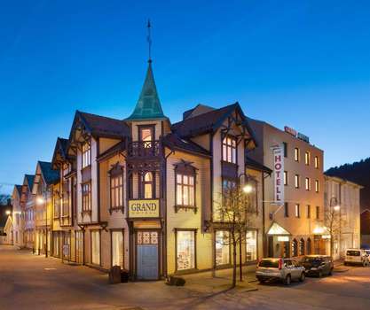 www.grand-egersund.no