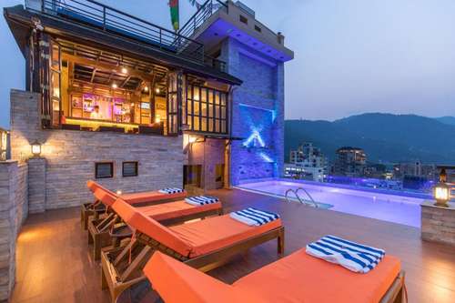 www.hotelmala.com