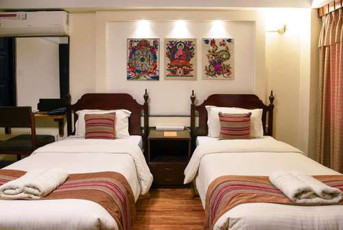 www.nepalpavilioninn.com