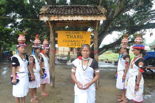 www.tharucommunitylodge.com