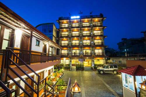 www.hotelkausi.com