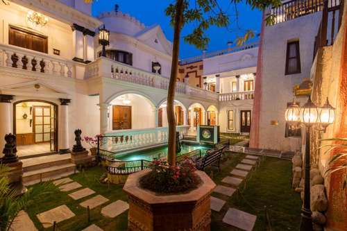 www.babermahalvilas.com