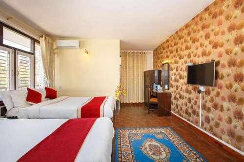 www.kathmandunomadhotel.com