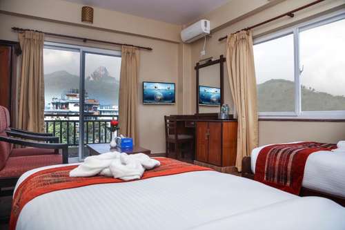 www.pokharachoiceinn.com