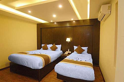 www.kathmandugrandhotel.com