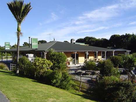 www.punakaikitavern.co.nz