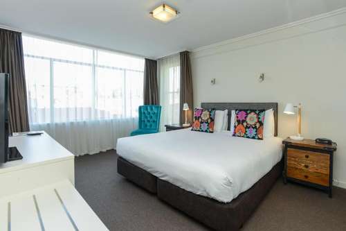www.expressotel.co.nz