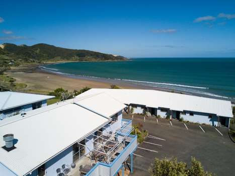 www.ahiparabaymotel.co.nz