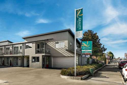 www.amoremotorlodge.co.nz
