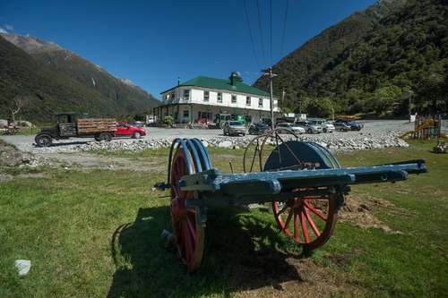 www.otirahotel.co.nz