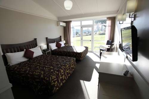 www.hotelash.co.nz