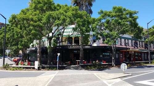 www.whakatanehotel.co.nz