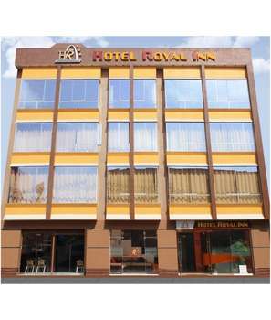 www.hotelroyaltacna.com
