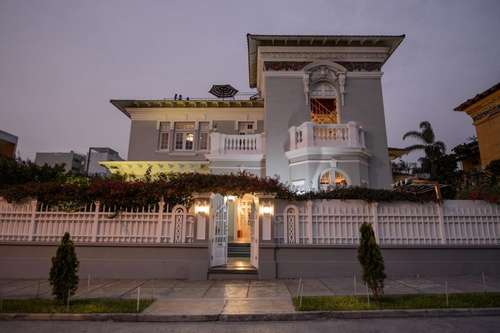 www.villabarranco.com