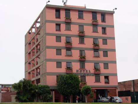 www.hotelmelodia.com