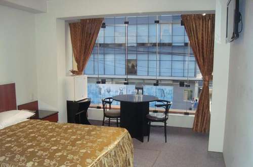 www.hotelbondlima.com