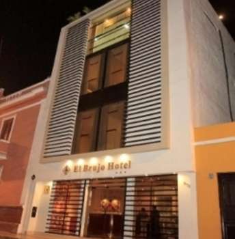 www.elbrujohotel.com