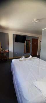 www.hotelalpamayoperu.com