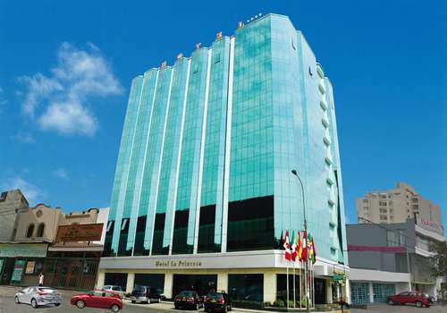 www.hotellaprincesa.com