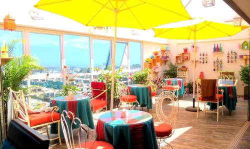 www.hotelvilasanta.com