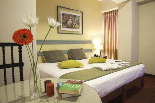 www.hotelkamana.com