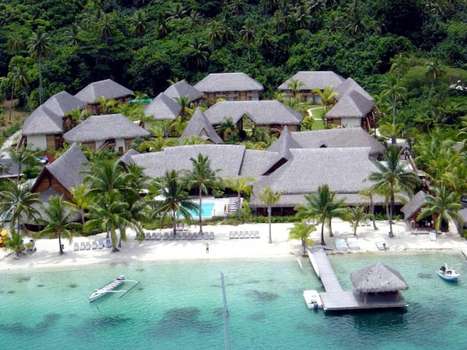 www.royalborabora.com