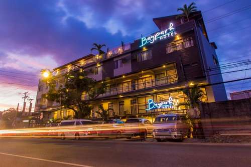 www.bayparkhotel.ph