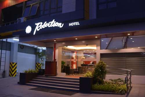 www.robertsonhotelnaga.com