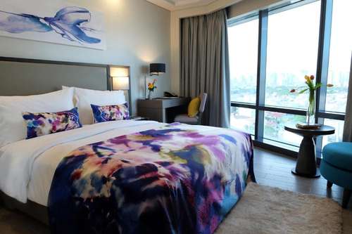 www.savoyhotelmanila.com.ph