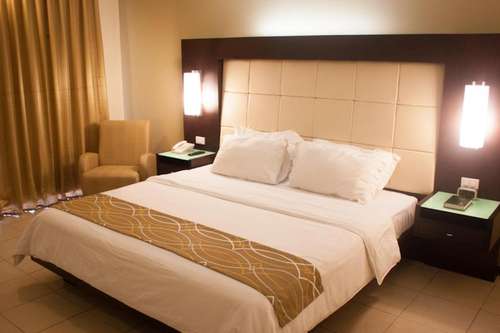 www.circleinn-iloilo.com