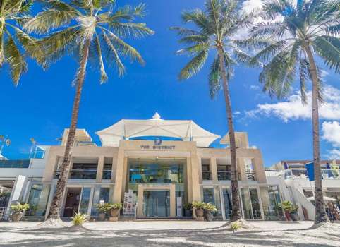 www.thedistrictboracay.com