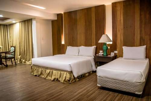 www.lafiestahoteliloilo.com