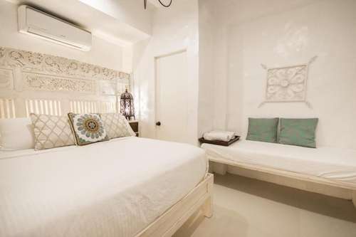 www.lugarbonitohotel.com