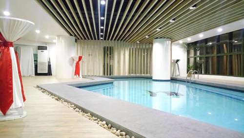 www.sarrosahotel.com