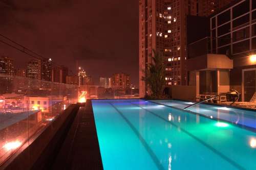 www.jadehotelandsuites.com