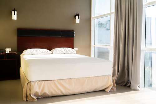www.dosihotel.ph