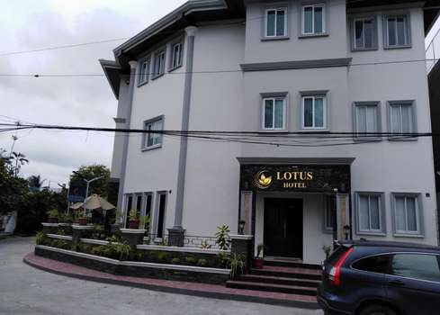 www.veneziasuiteshotel.com