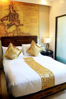 www.palmgrasshotel.com.ph