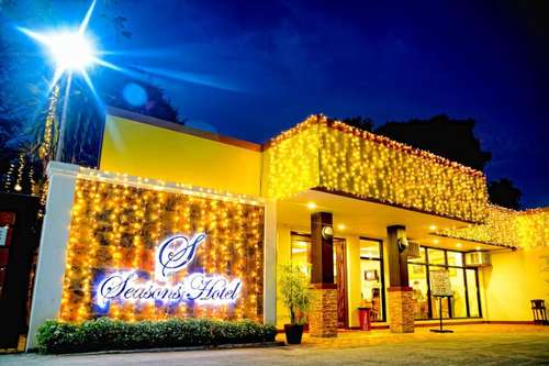 www.seasonshotelmindoro.com