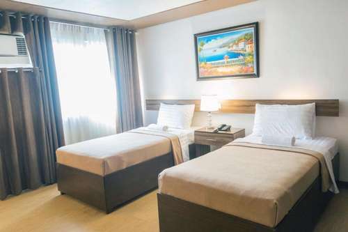 www.leopehotelcebu.com