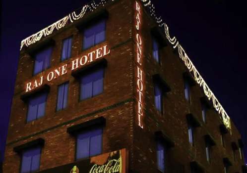 www.rajonehotel.com