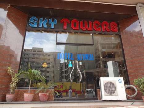 www.hotelskytowers.com