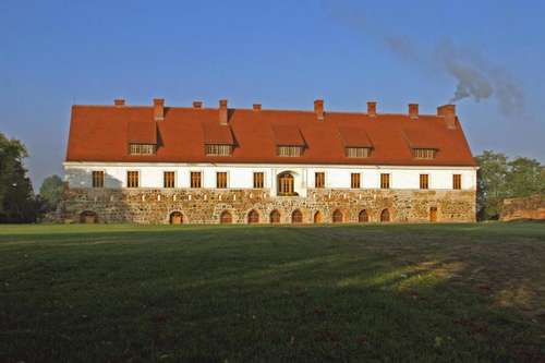 www.klasztorcedynia.pl