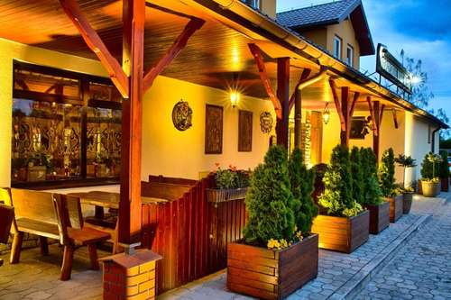 www.hotelnadraba.pl