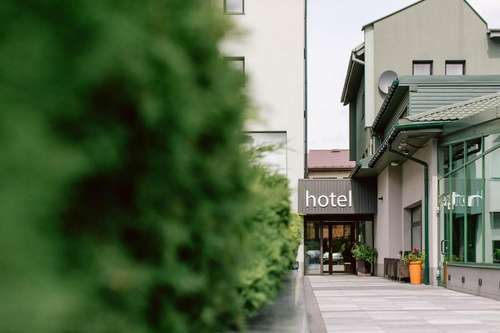 www.hotelsantin.pl