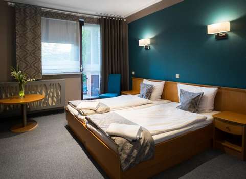 www.hotel-tawerna.pl